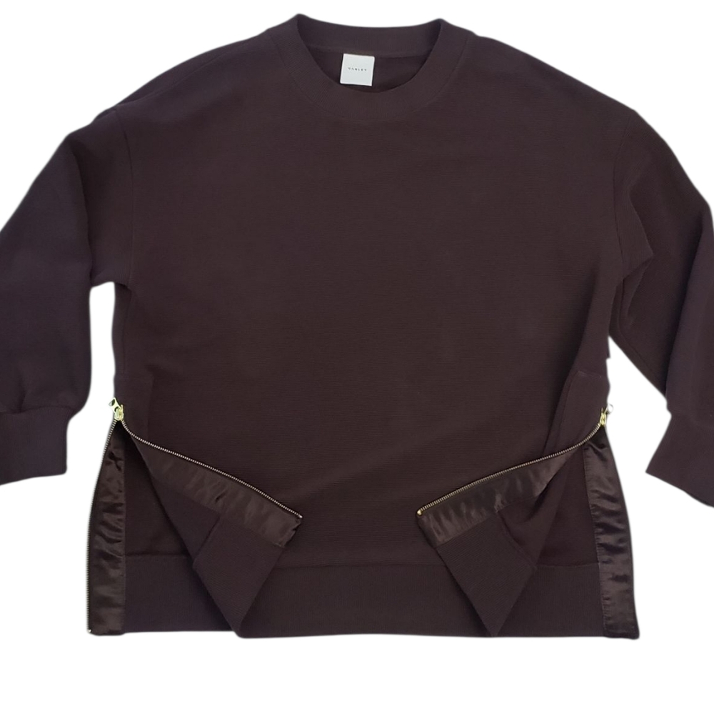 Varley Mae Sweatshirt with Gold Accent - Picture 13 of 15